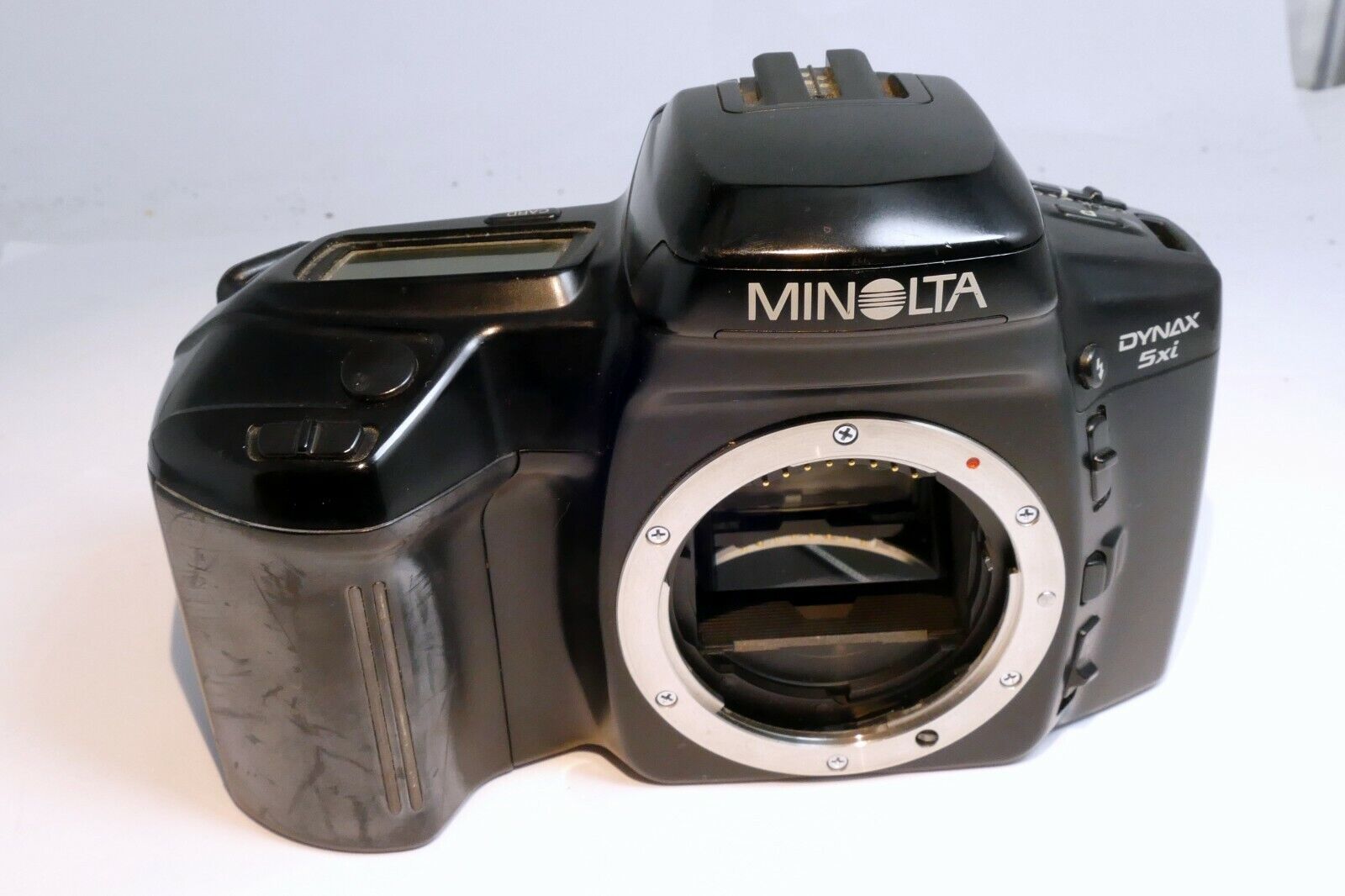 Minolta Maxxum 5Xi Dynax camera body only for parts as found AS IS - UNTESTED