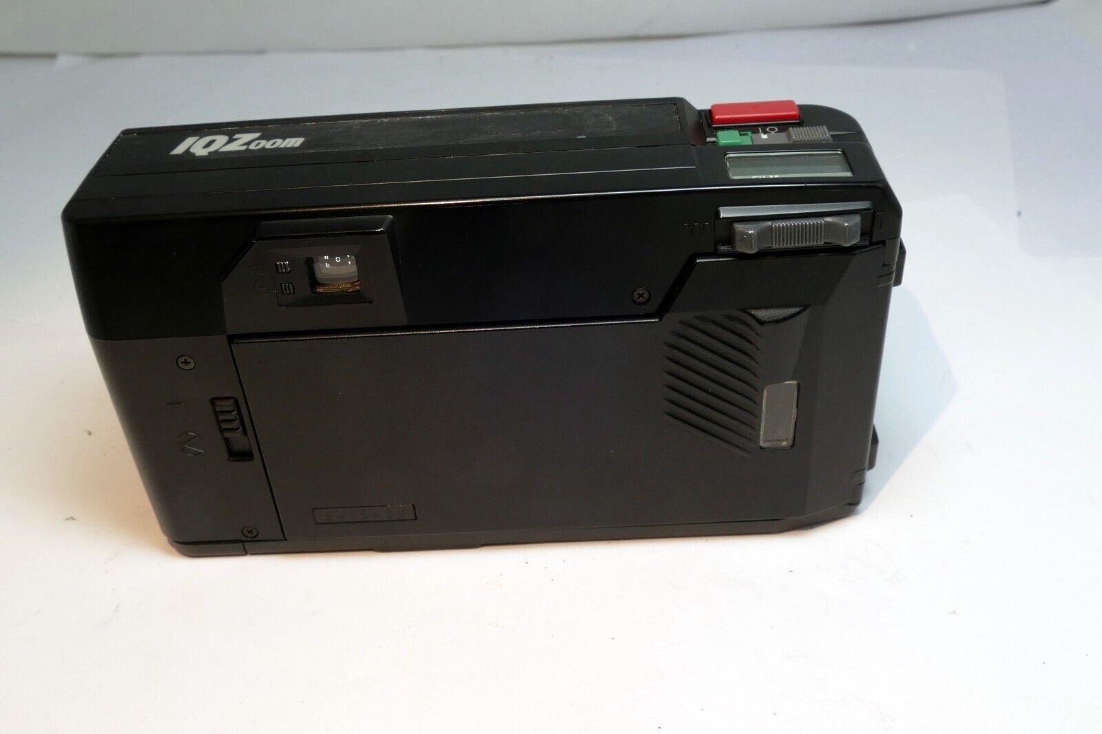 Pentax IQ zoom 35-70mm AF 35mm Camera  - Untested AS IS, might work, or not