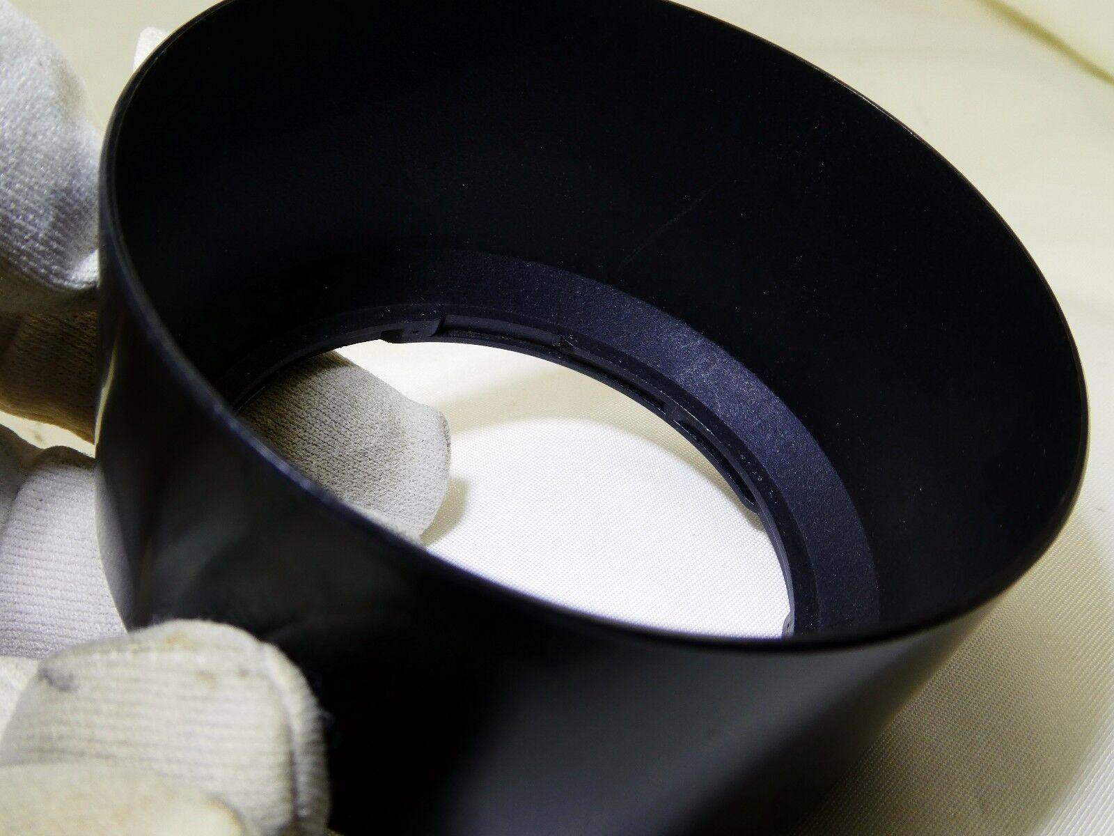 Tamron 84FH Lens Shade for 70-210mm AF 80-200mm