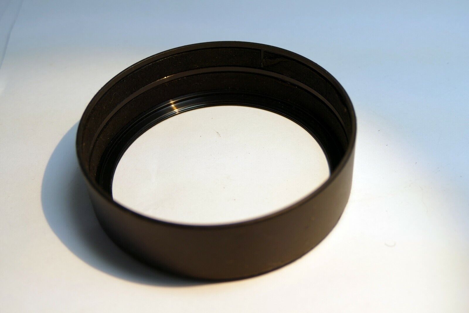 72mm screw in Metal Lens Hood female threads - 81mm ID