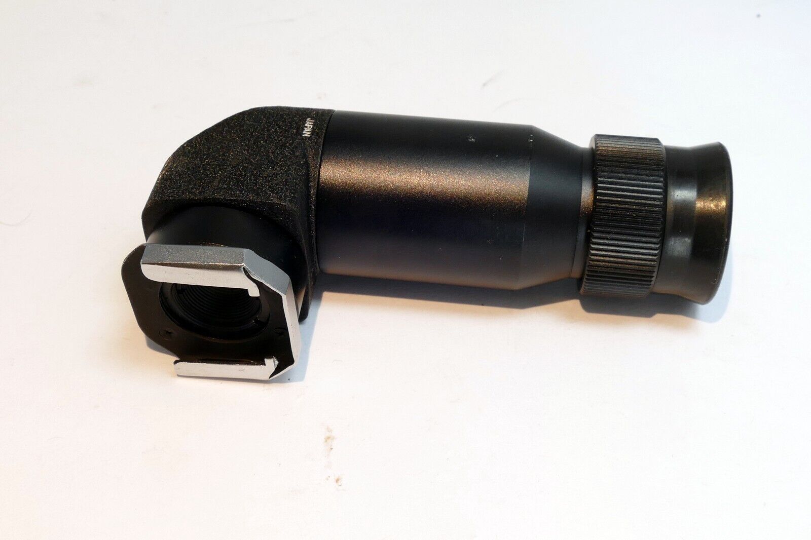 Mamiya Sekor Right Angle Finder   90 Degree Viewfinder  25mm