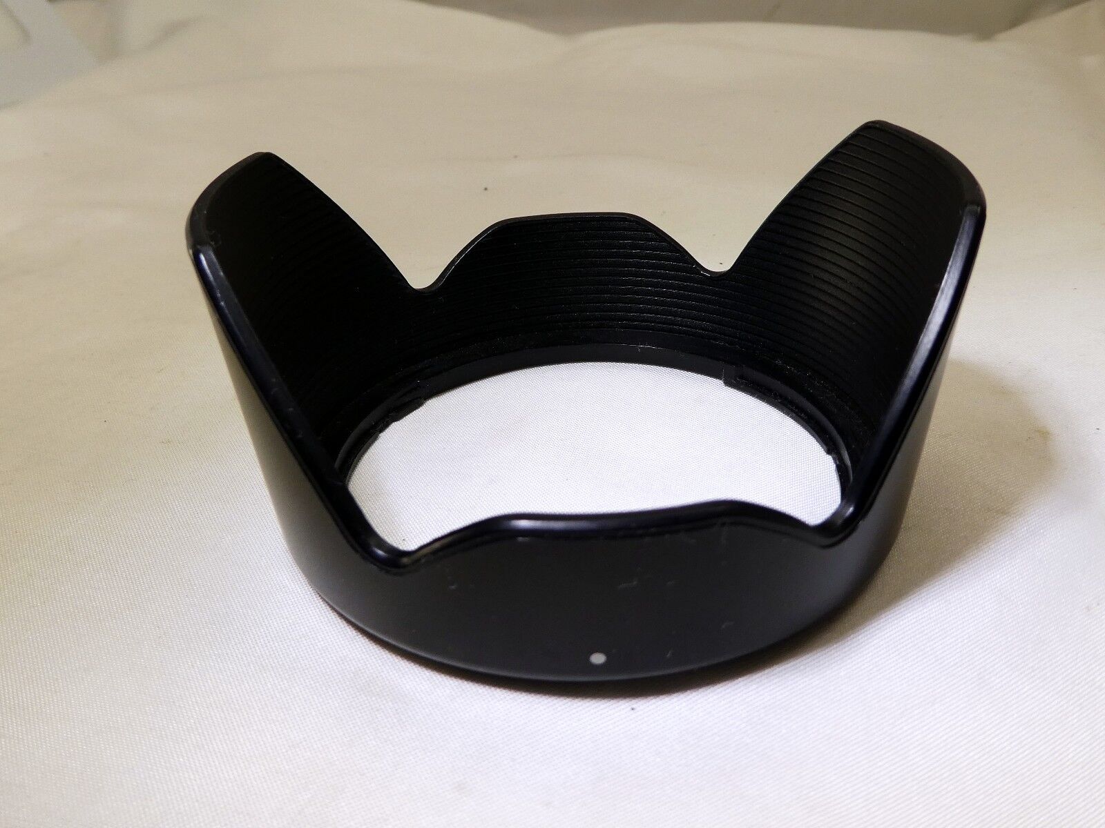 Tamron 1D3FH plastic Lens Hood Made in Japan for 28-105mm f4-5.6 AF zoom OEM