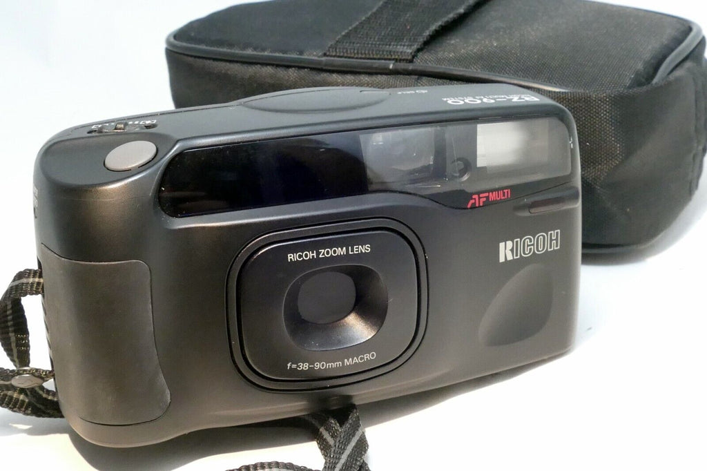 Ricoh RZ-900 Camera 38-90mm AF lens with Super Macro (damaged battery door)
