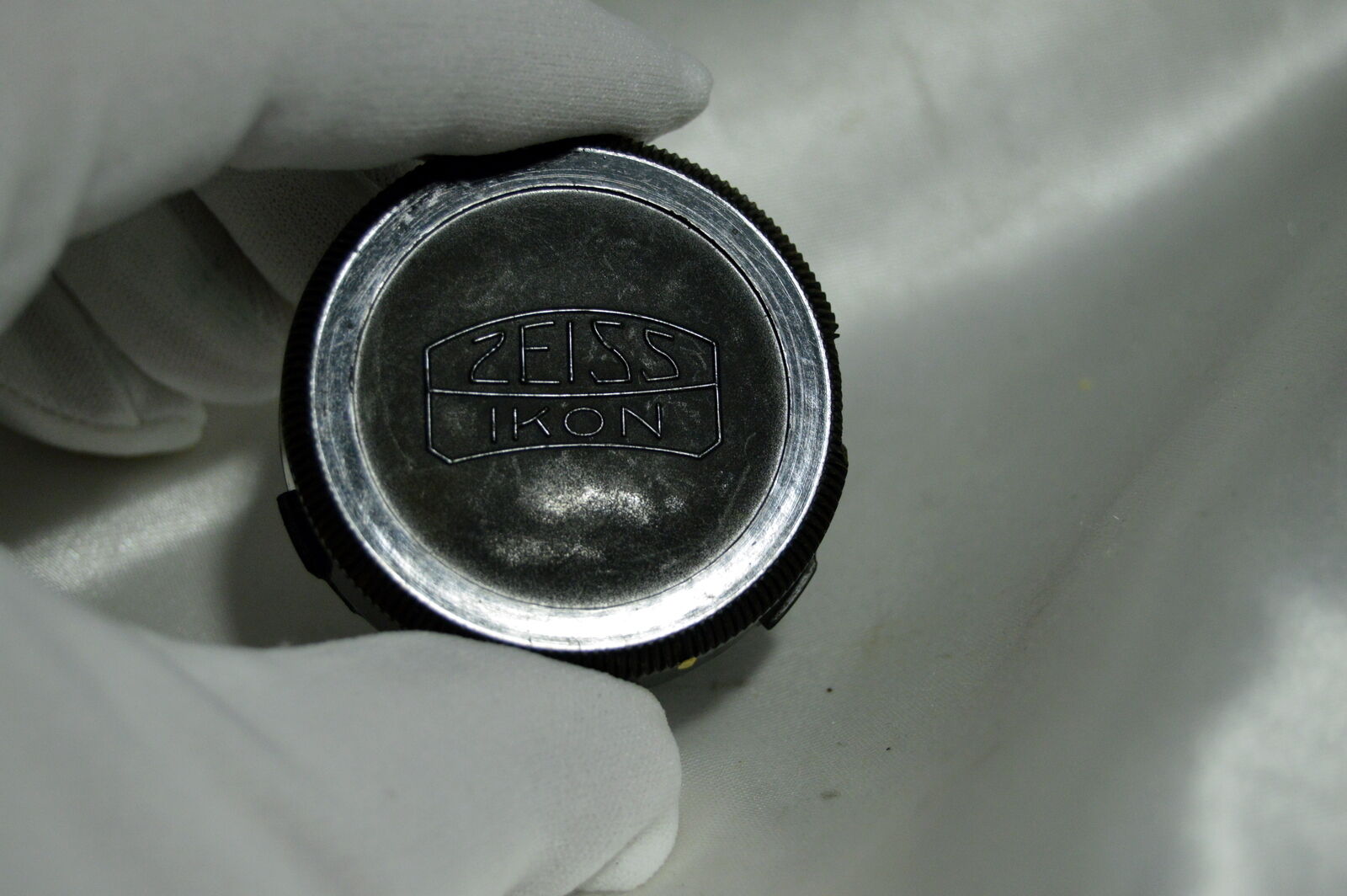 Carl Zeiss Ikon rear lens cap rnagefinder made in Germany 8.5cm 13.5cm - damaged