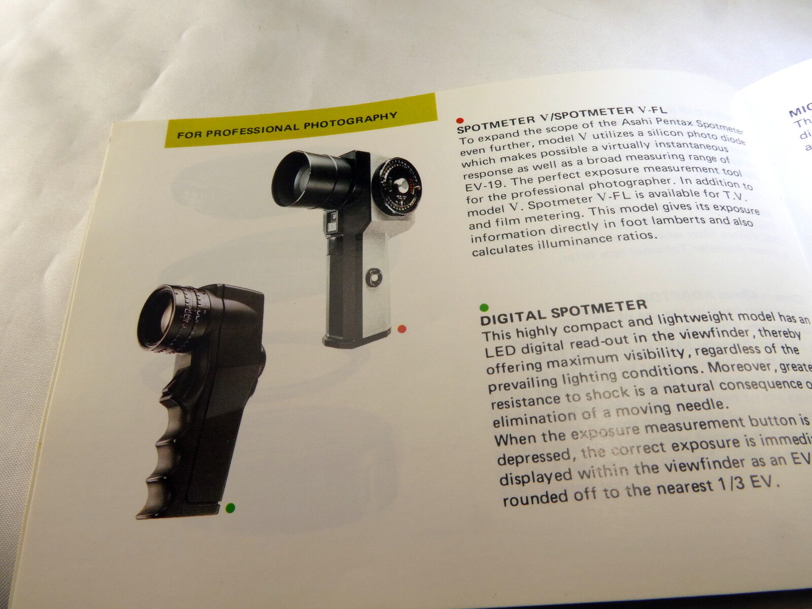 Pentax PK Asahi Lenses and Accessories Guide Genuine (EN) booklet brochure 1981