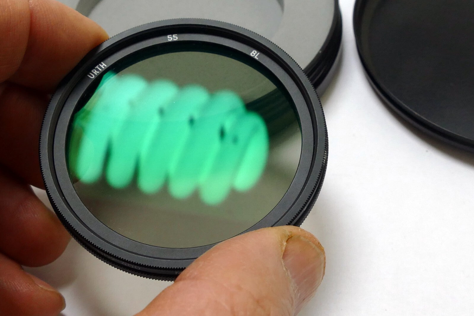 Urth 55mm ND2-400 Variable ND Lens Filter 1-8.6 Stop Range Ultra-Slim NANO 20 La