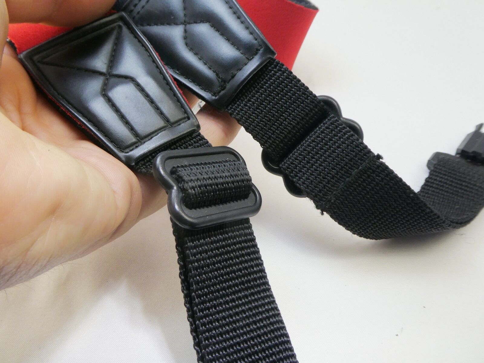 RED Neoprene Camera Neck Shoulder Strap with metal Hooks