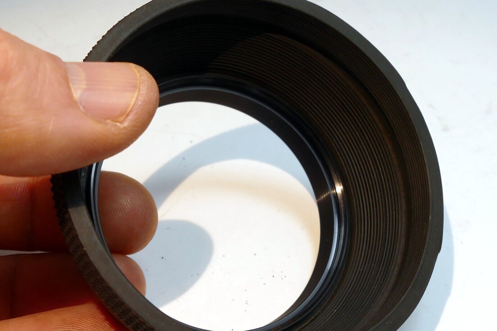 58mm Rubber  Lens Hood Shade Double threaded for 57mm f1.4