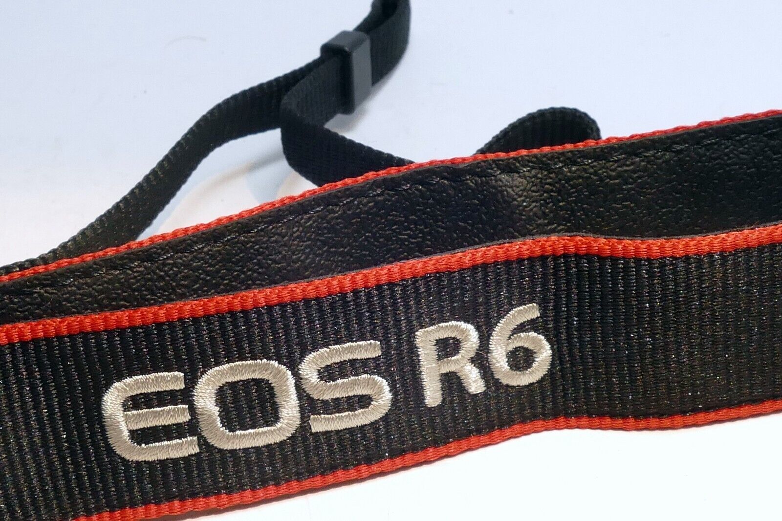 Canon EOS R6  SLR Digital Camera Neck Shoulder Strap -   Black -  Genuine OEM