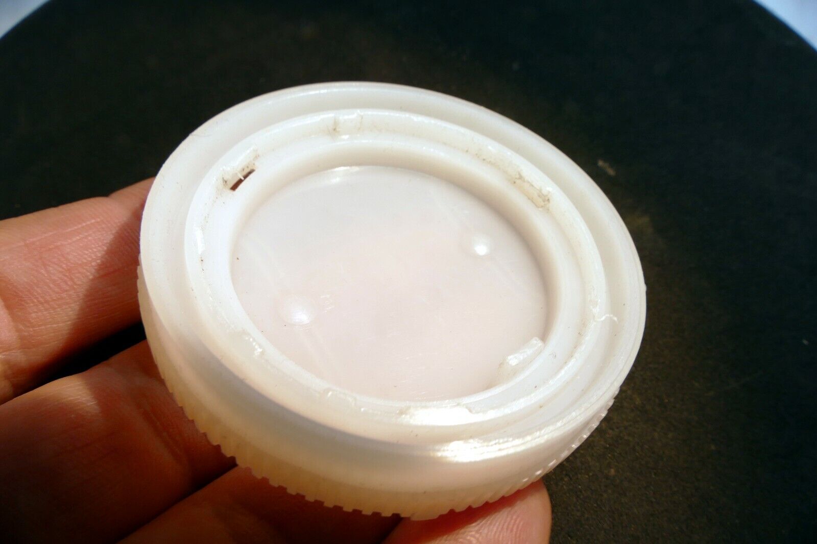 Minolta A Rear Lens Cap twist on type  for Sony A AF lenses 50mm 18-55mm DT