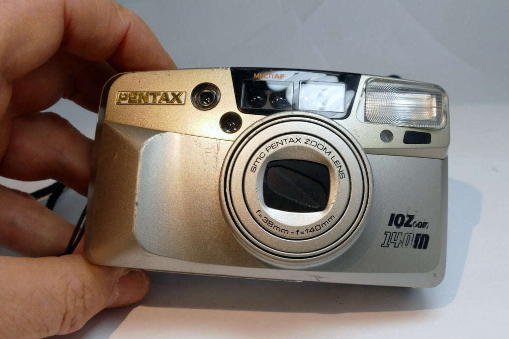 Pentax IQ Zoom 140M 35mm camera - untested  -  for parts AS IS