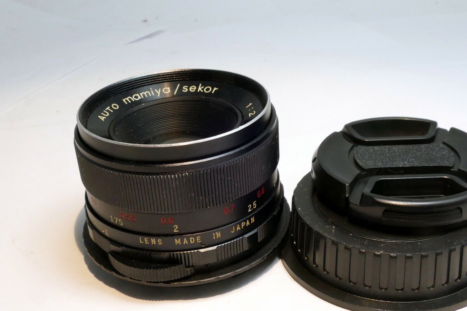 Mamiya 50mm f2 M42 manual Lens lens adapted to Canon EOS EF cameras T7i T8i 90D