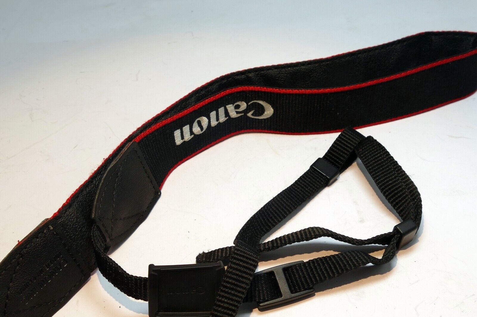Canon EOS Digital Camera Neck Shoulder Strap 3cm wide embossed knitted Genuine