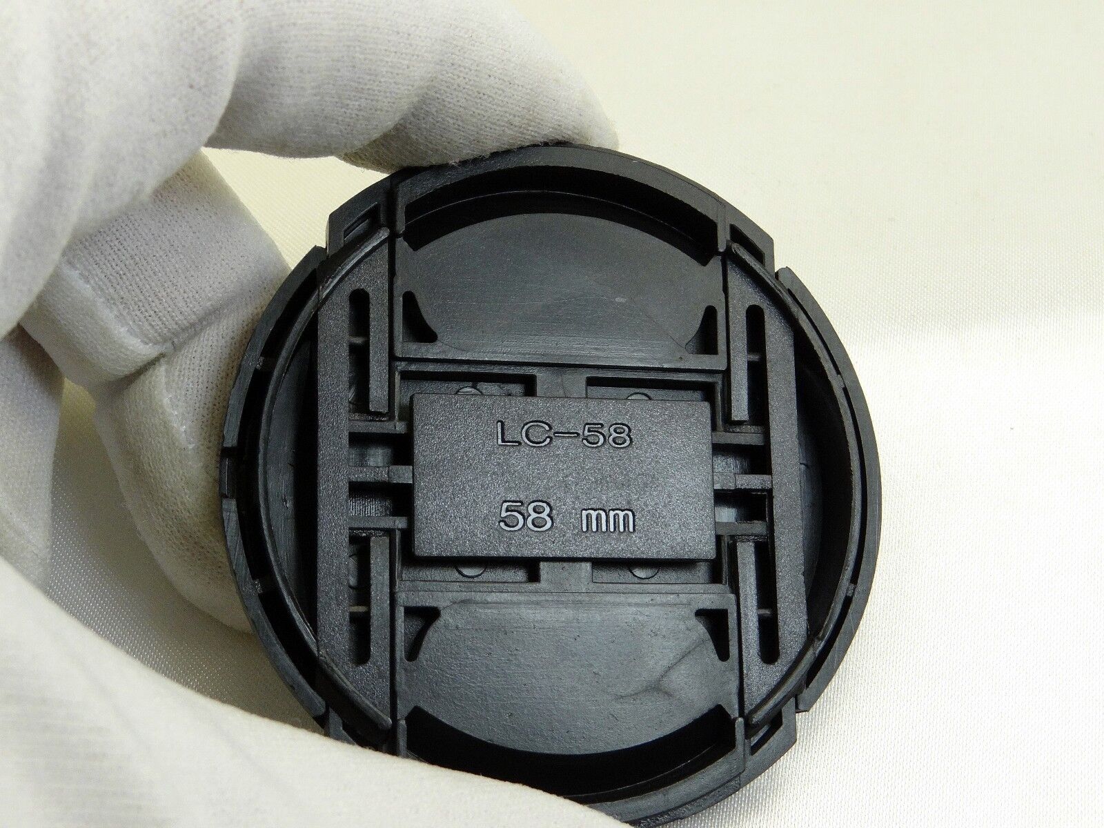 LC-58 58mm Lens Front Cap  Snap on type generic for 18-55mm f3.5-5.6 IS EF-S