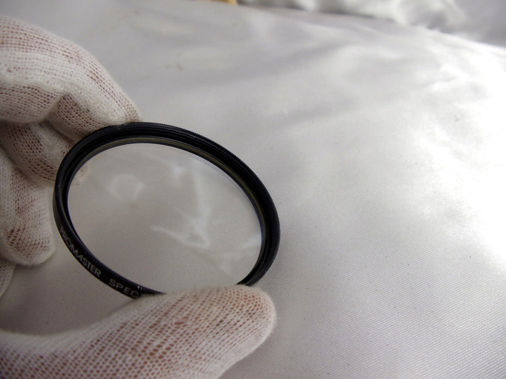 Used Promaster Spectrum 7 UV 52mm Lens Filter Made in Japan O32557