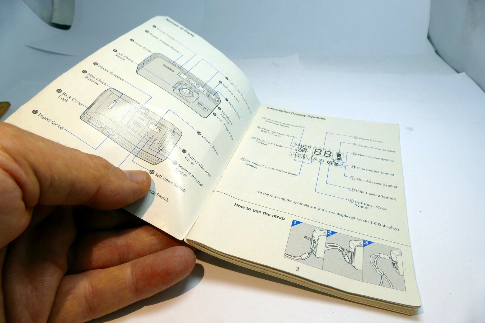 Konica Big Mini BM-201 Camera Guide Instruction Manual English Francais Espanol