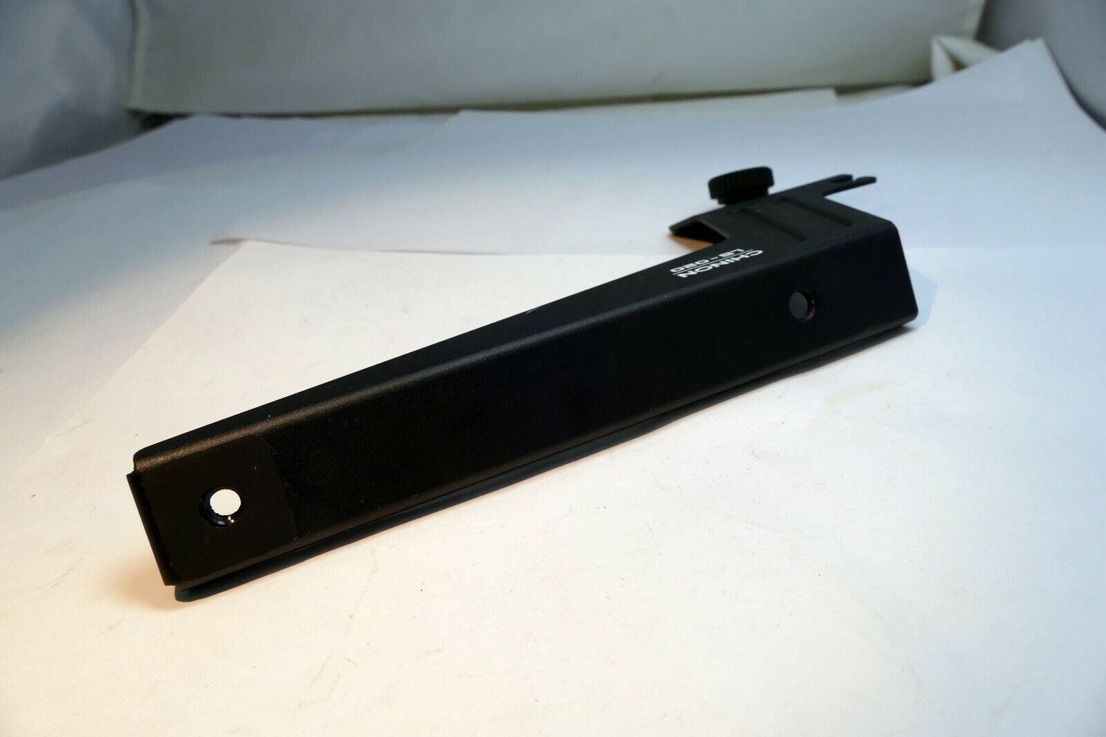 Chinon 8mm Used LB-020 light bracket