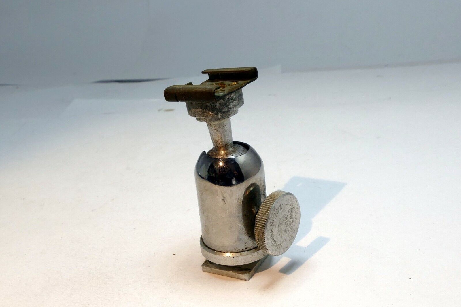Pivoting Tripod ball head Adapter for flash 1/4" screw