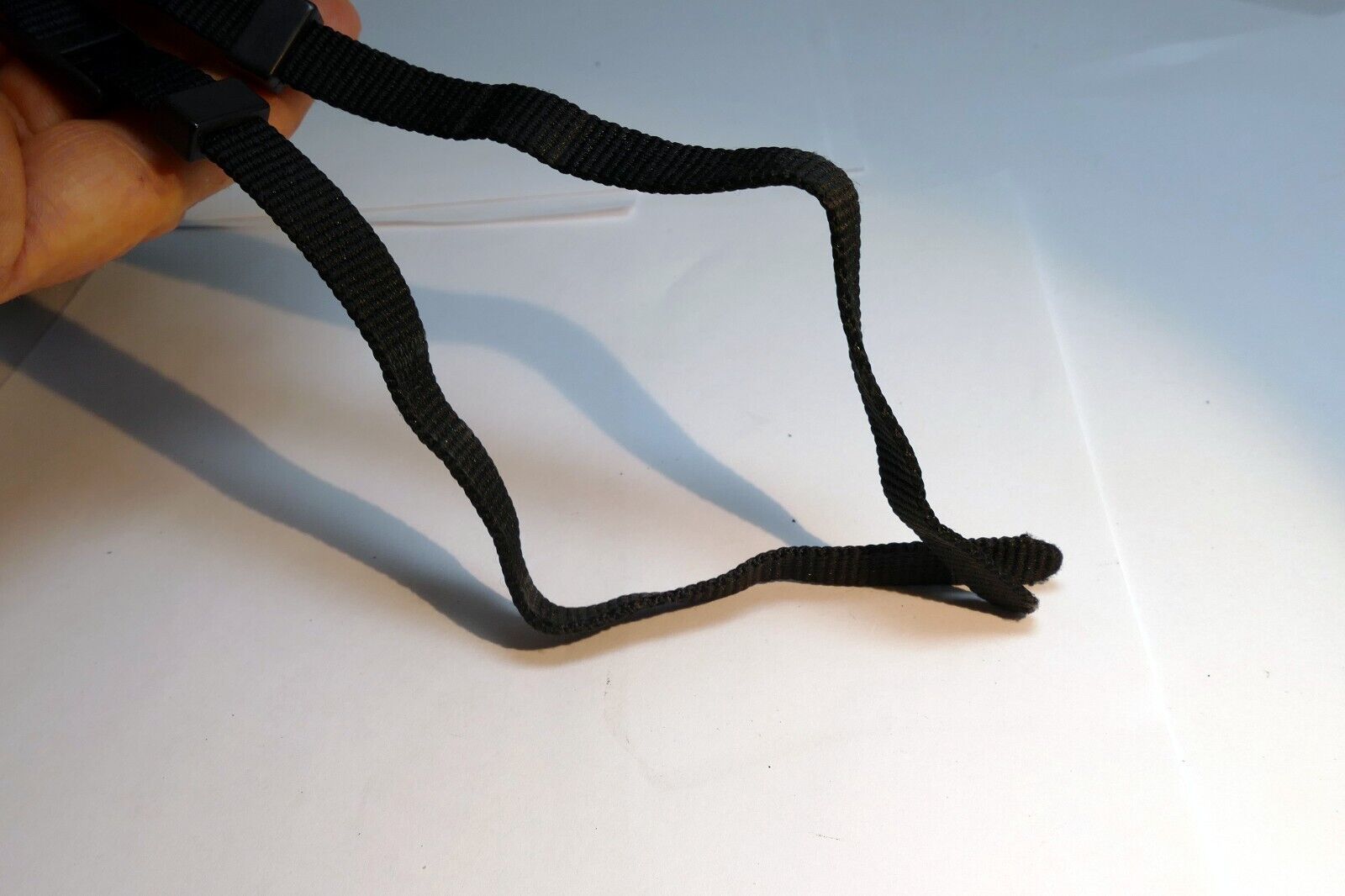 Olympus OM-D Camera Neck Shoulder Strap 2.5cm wide  Black- Blue - genuine OEM