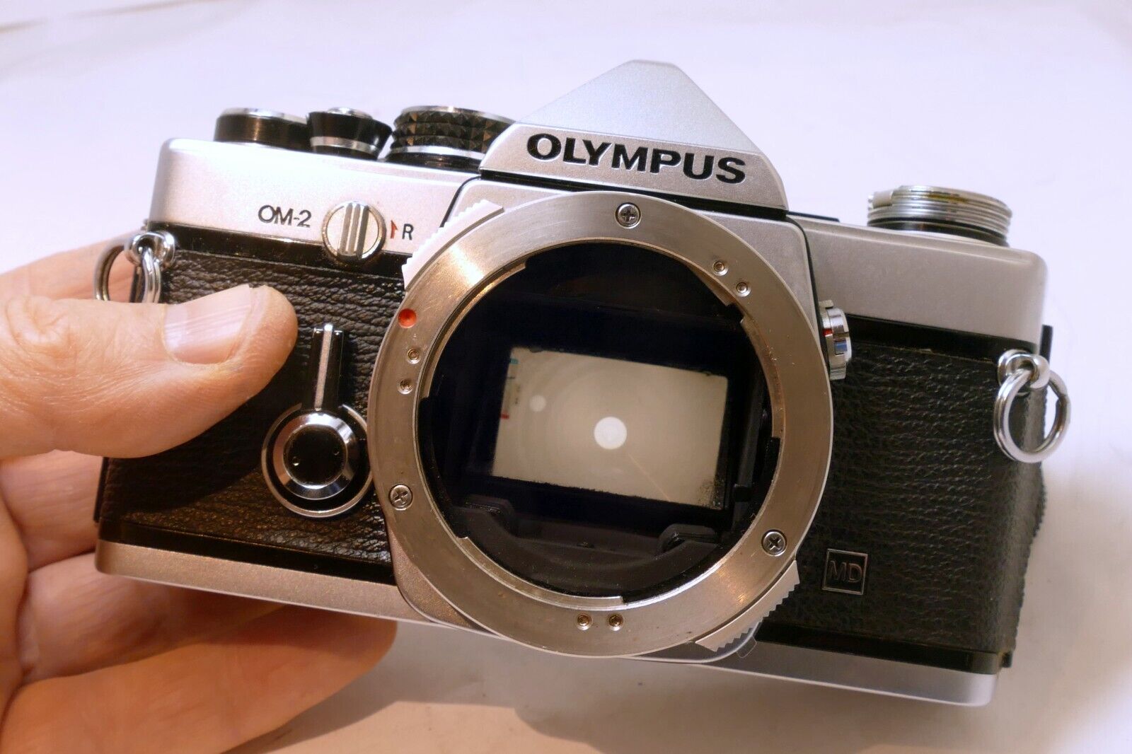 Olympus OM-2 35mm SLR Film Camera Body Only - tested , works good