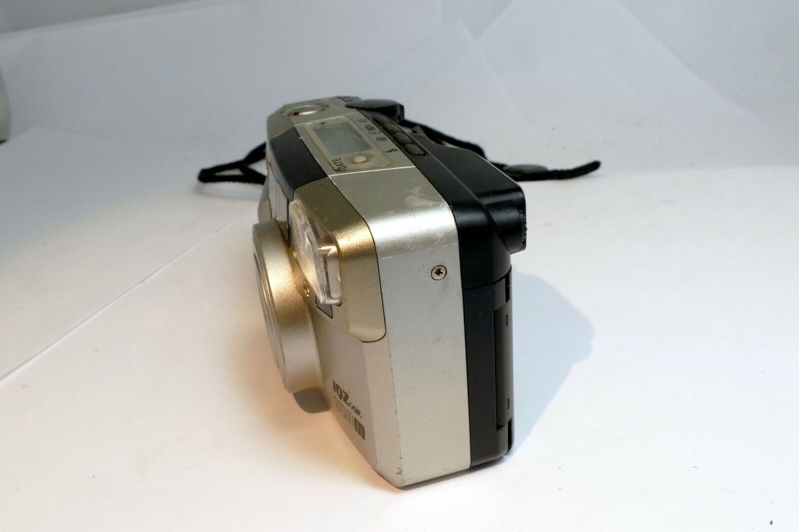 Pentax IQ Zoom 140M 35mm camera - untested  -  for parts AS IS