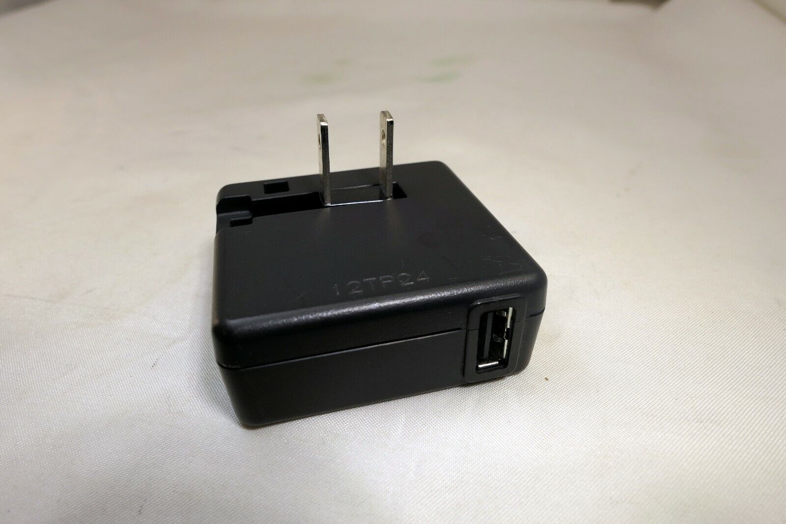 Nikon EH-69P AC USB battery charger adapter for Coolpix cameras Genuine Original