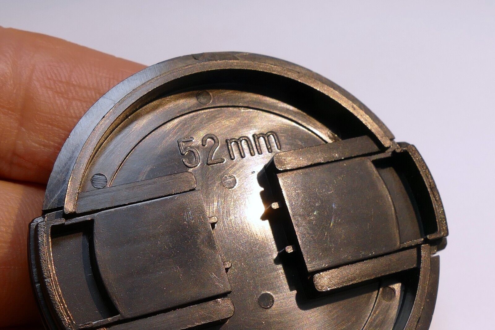52mm snap on type Front Lens Cap for 18-55mm zoom lens