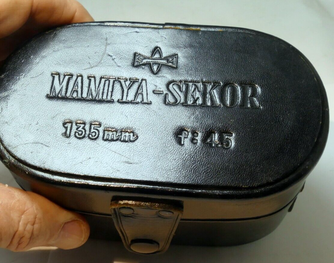 Mamiya Lens case for Sekor 135mm f4.5 TLR hard case (fits 80mm f2.8)