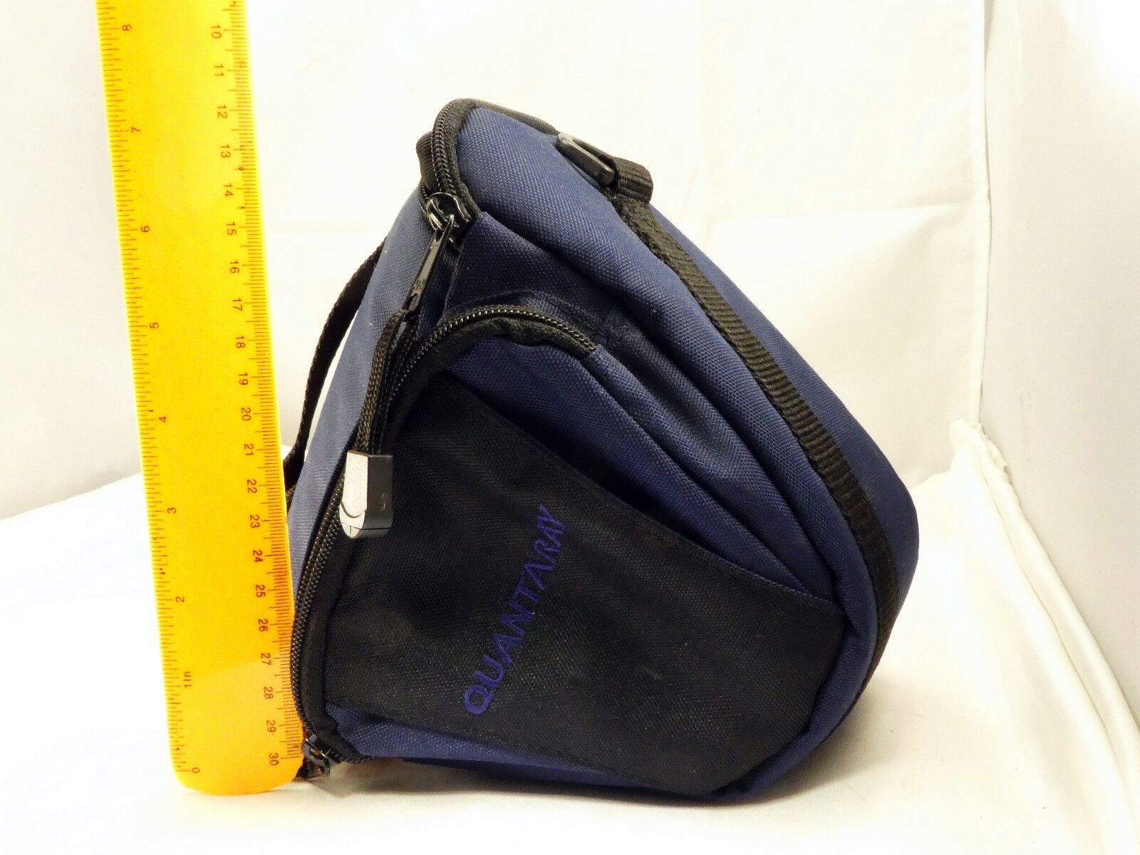 Quantaray camera Case - 6X7" Top Load Blue for Canon or Nikon D3200 T6i T7i 80D