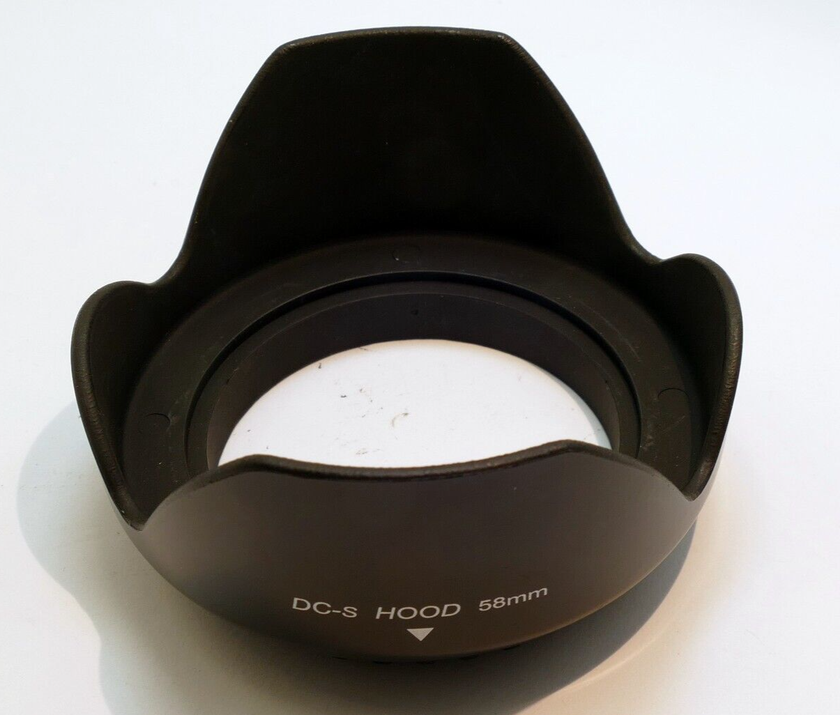 58mm Petal Hood Shade screw in for  EF 50mm f/1.4 USM EF-S 18-55mm f/3.5-5.6 IS