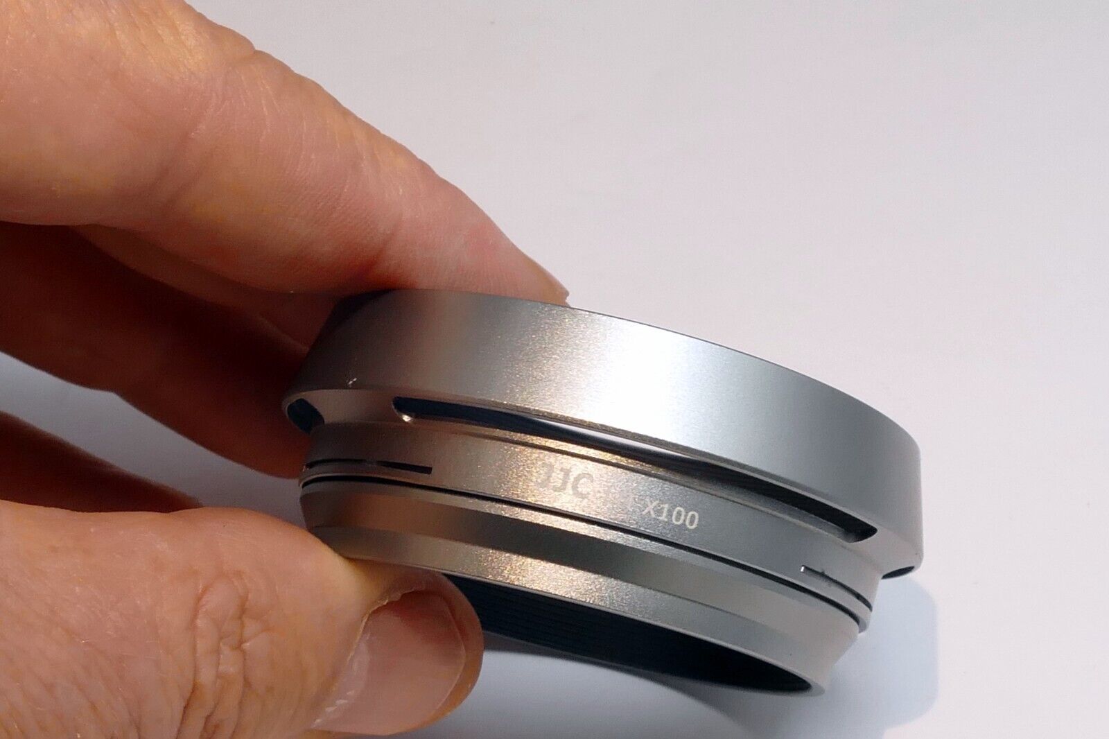 JJC LH-JX100 49mm Adapter Lens Hood Shade for  LA-49X100 for Fujifilm X100 X100s