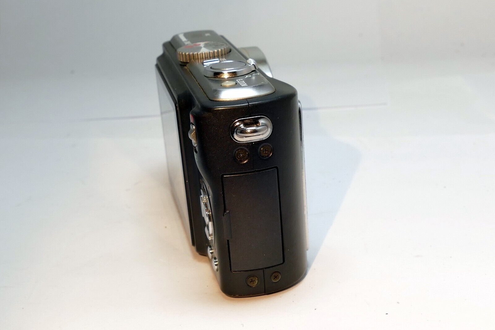 Panasonic LUMIX DMC-TZ4 8MP Digital Camera Leica 28mm Lens AS IS Parts UNTESTED