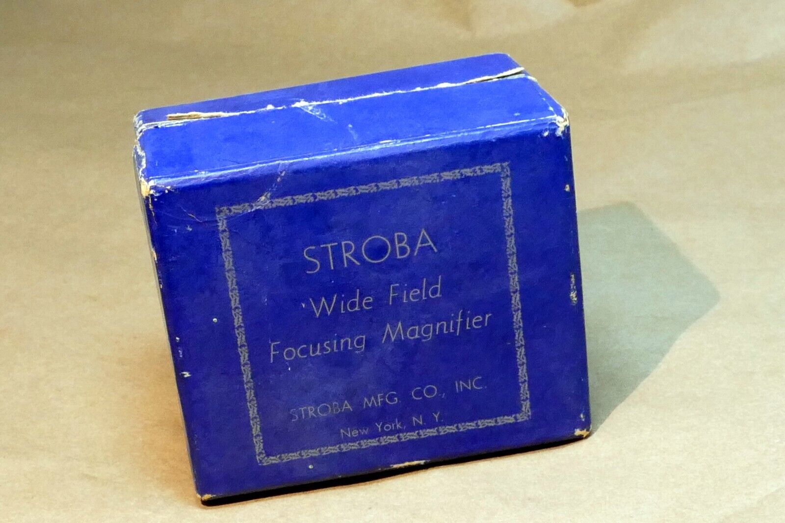 An Empty Box (only ) for Stroba wide Field Focus Magnifier  MI for Rolleiflex