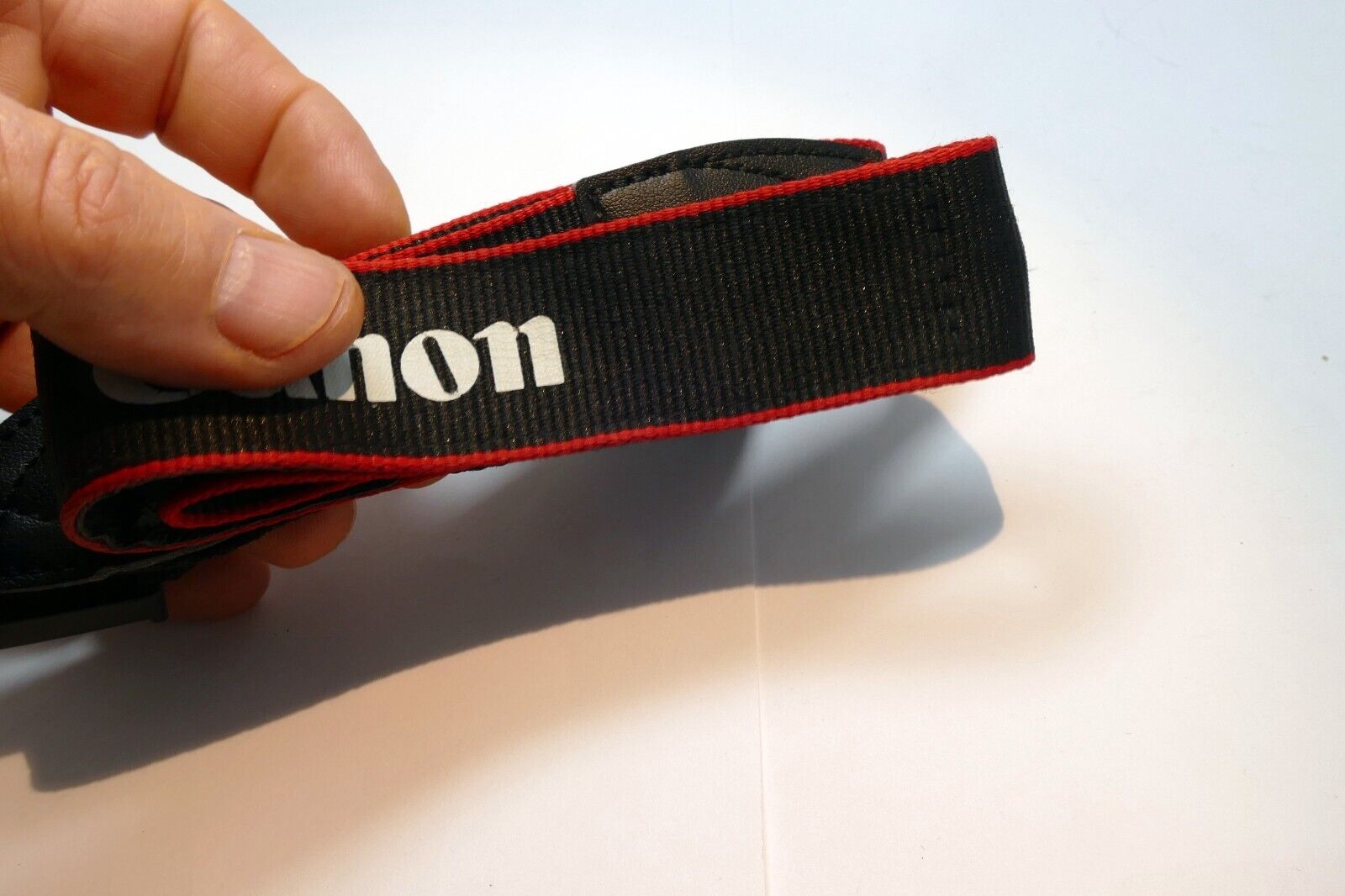 Canon EOS Camera Shoulder Strap Black-White  3cm wide - OEM Genuine