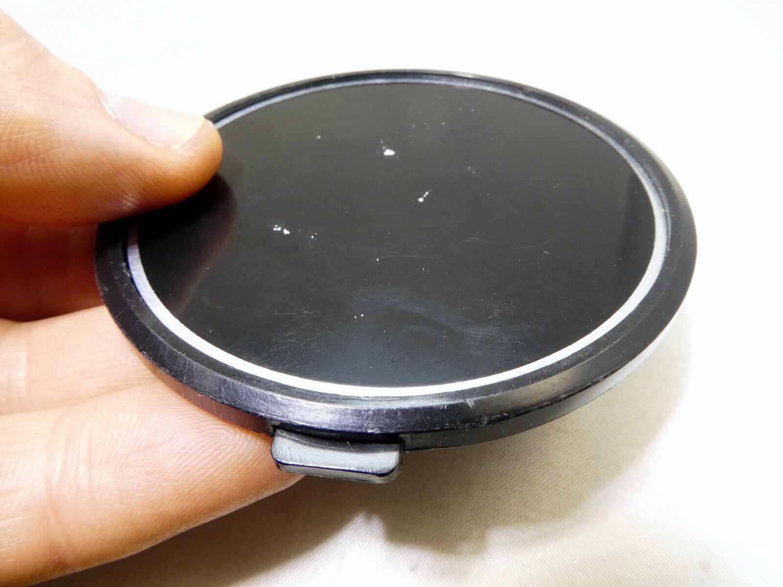 Black 77mm Lens FRONT Cap  Snap on type