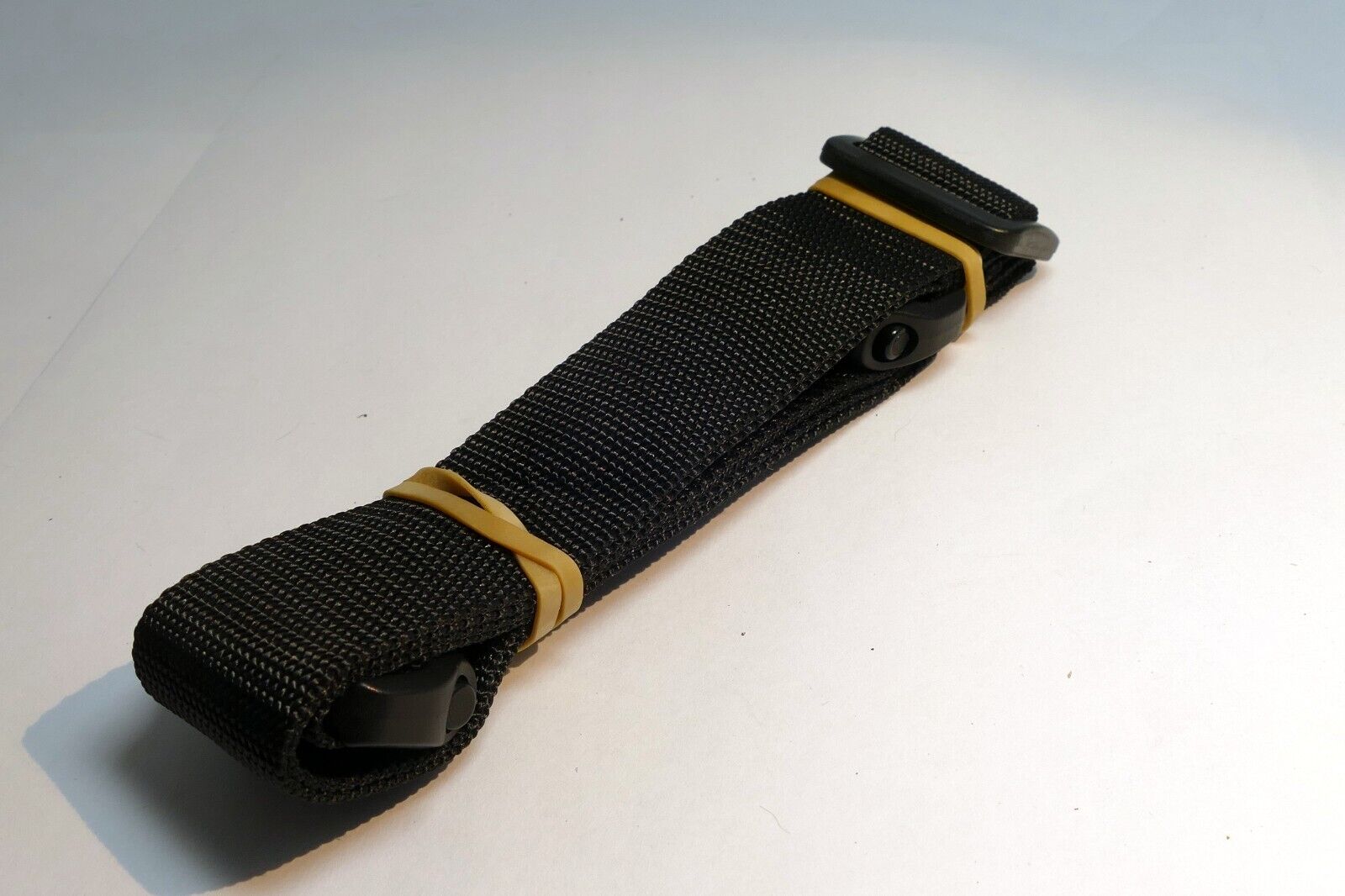 Nylon 3cm wide Shoulder Strap for camera  CASE with Plastic Swivel Hooks sturdy