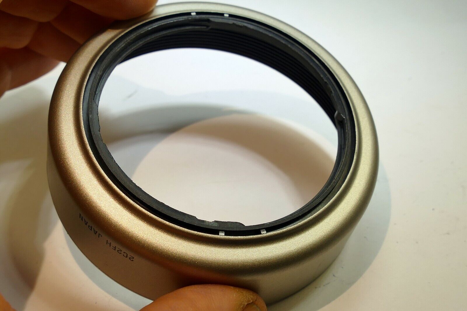 Tamron 2C2FH Lens Hood Shade for AF 28-80mm f3.5-5.6 zoom ( silver )