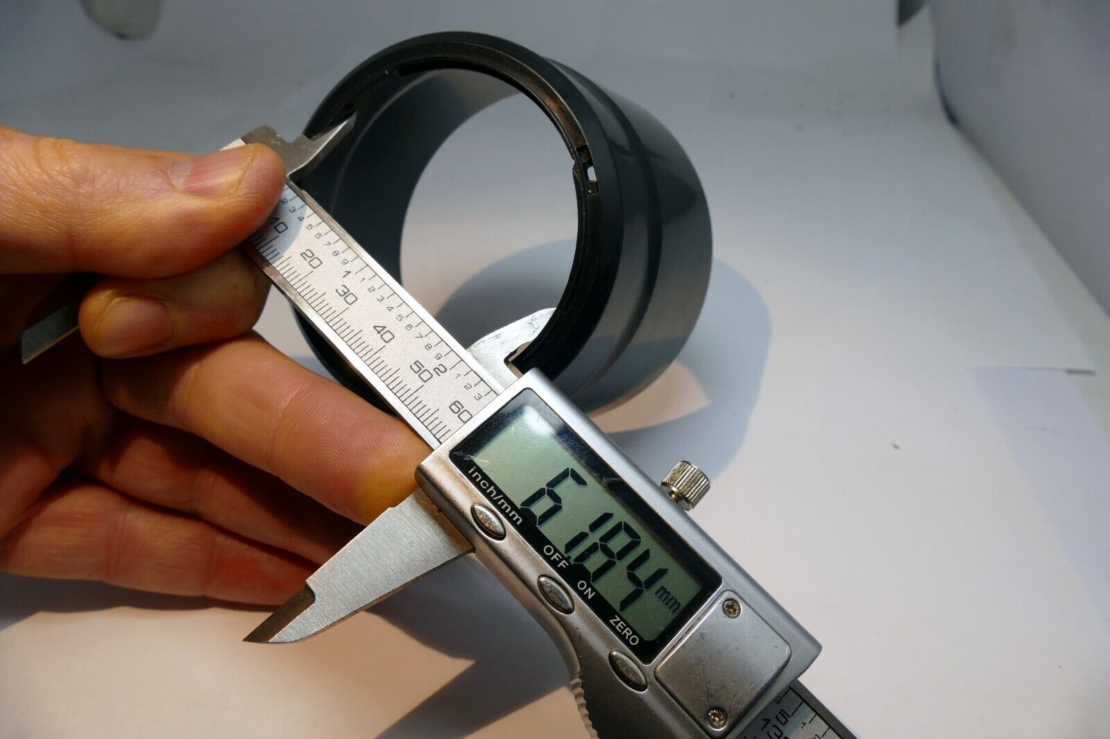 61mm ID Lens Hood Shade unknown for 58mm rim