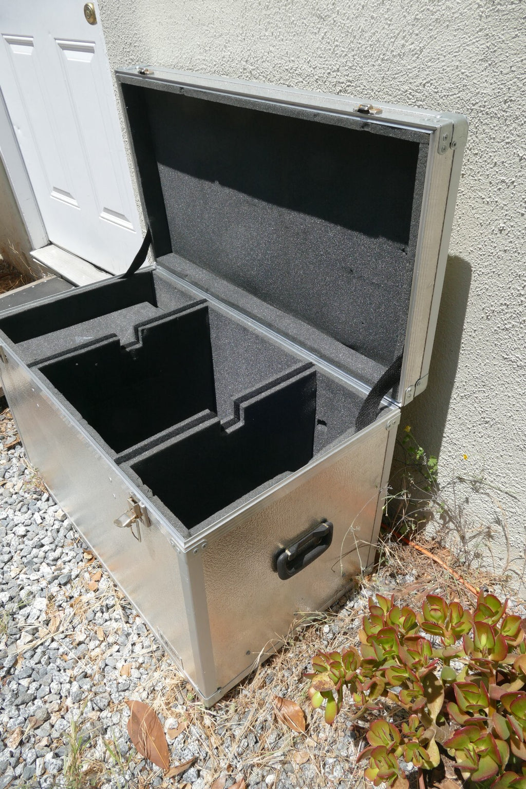 Viking Hard Case Calumet 8X10" Monorail View Camera Heavy Duty Large 34X24x18"