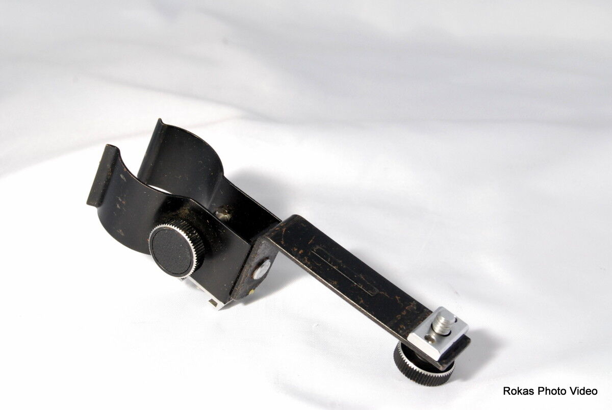 Hasselblad flash grip attachment bracket adapter