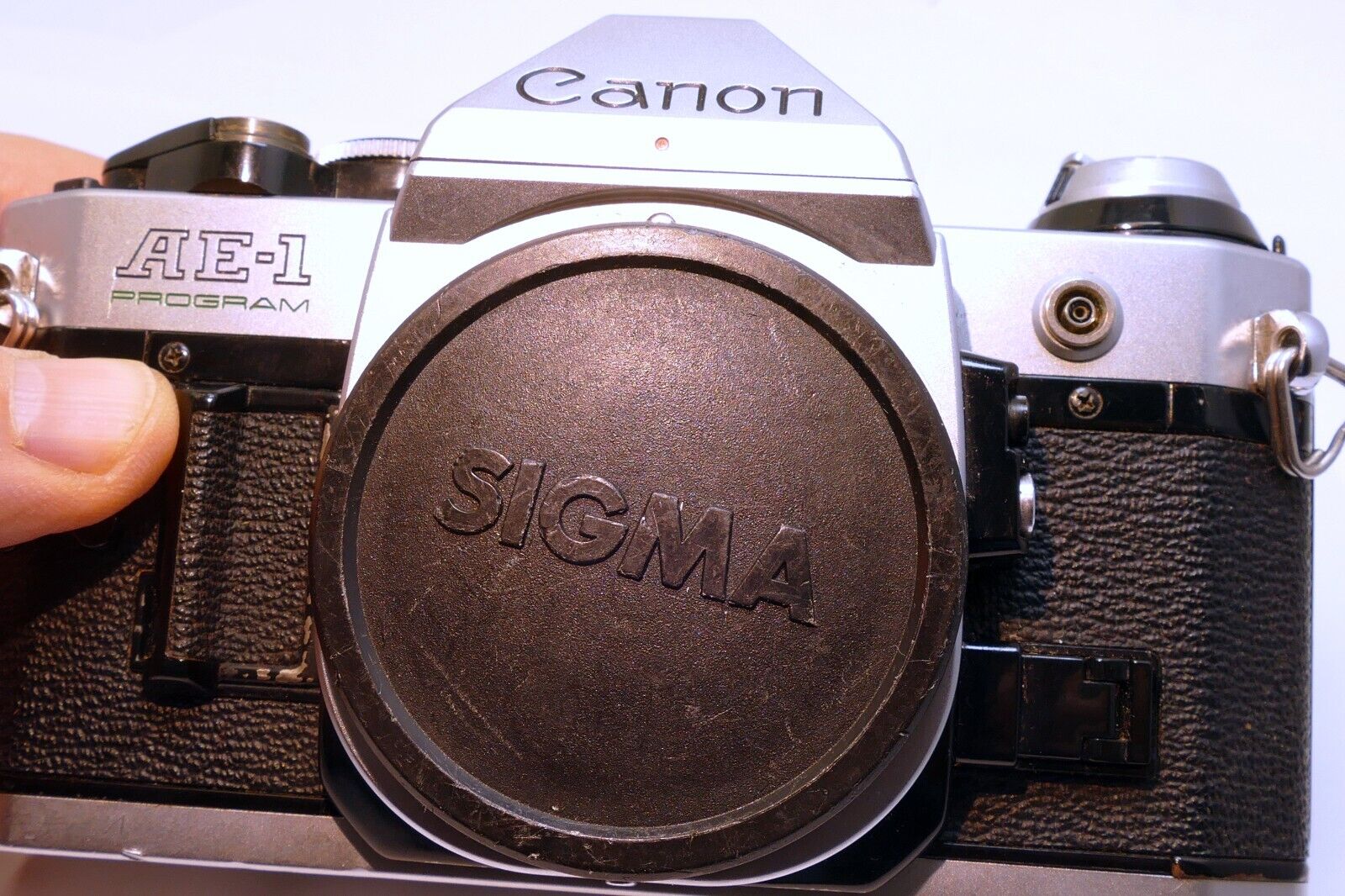 SIGMA Body cap for Canon 2X FD teleconverter or AE-1 cameras - slip o type