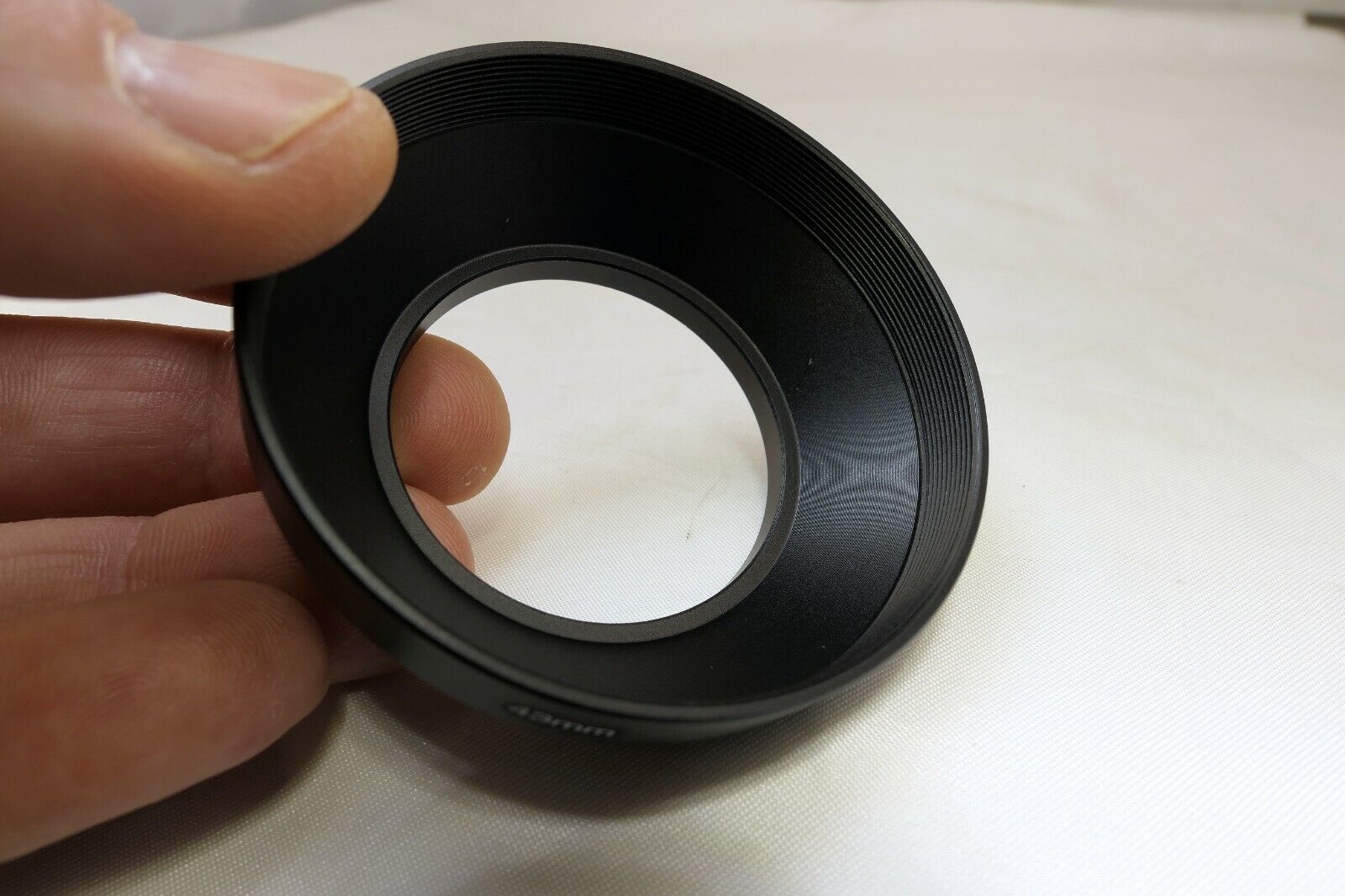 43mm Metal LENS hood Wide Angle for 3.5cm 2.8cm screw w/ threads in front rim 62