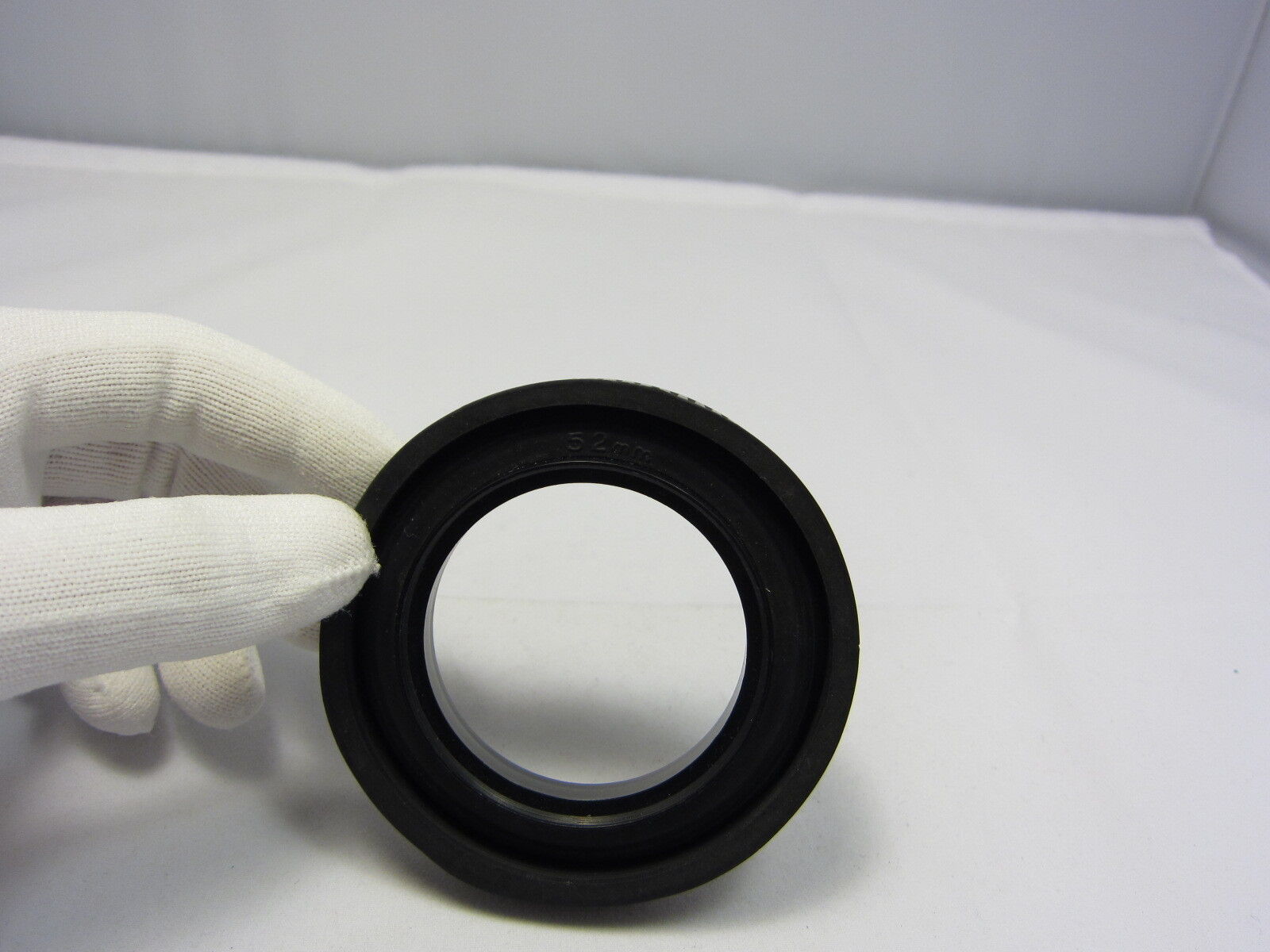 Used Unknown Brand 52mm Collapsible Rubber screw in Lens Hood N102038