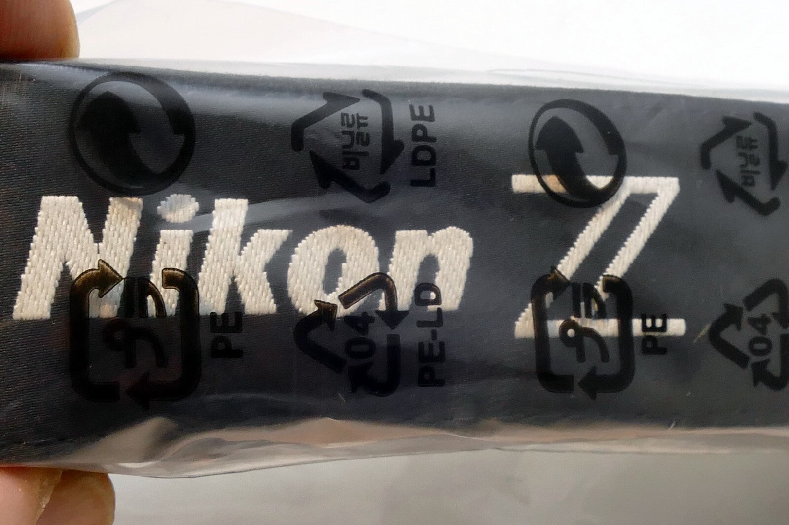 Nikon Z Digital Z5 Z6 Z7 Camera Shoulder neck Strap 3cm wide Original OEM -  NEW