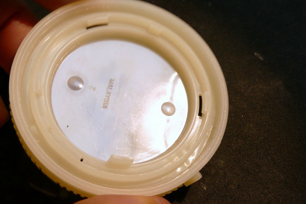 Minolta A Rear Lens Cap twist on type  for Sony A AF lenses 18-55mm f3.5-5.6 DT