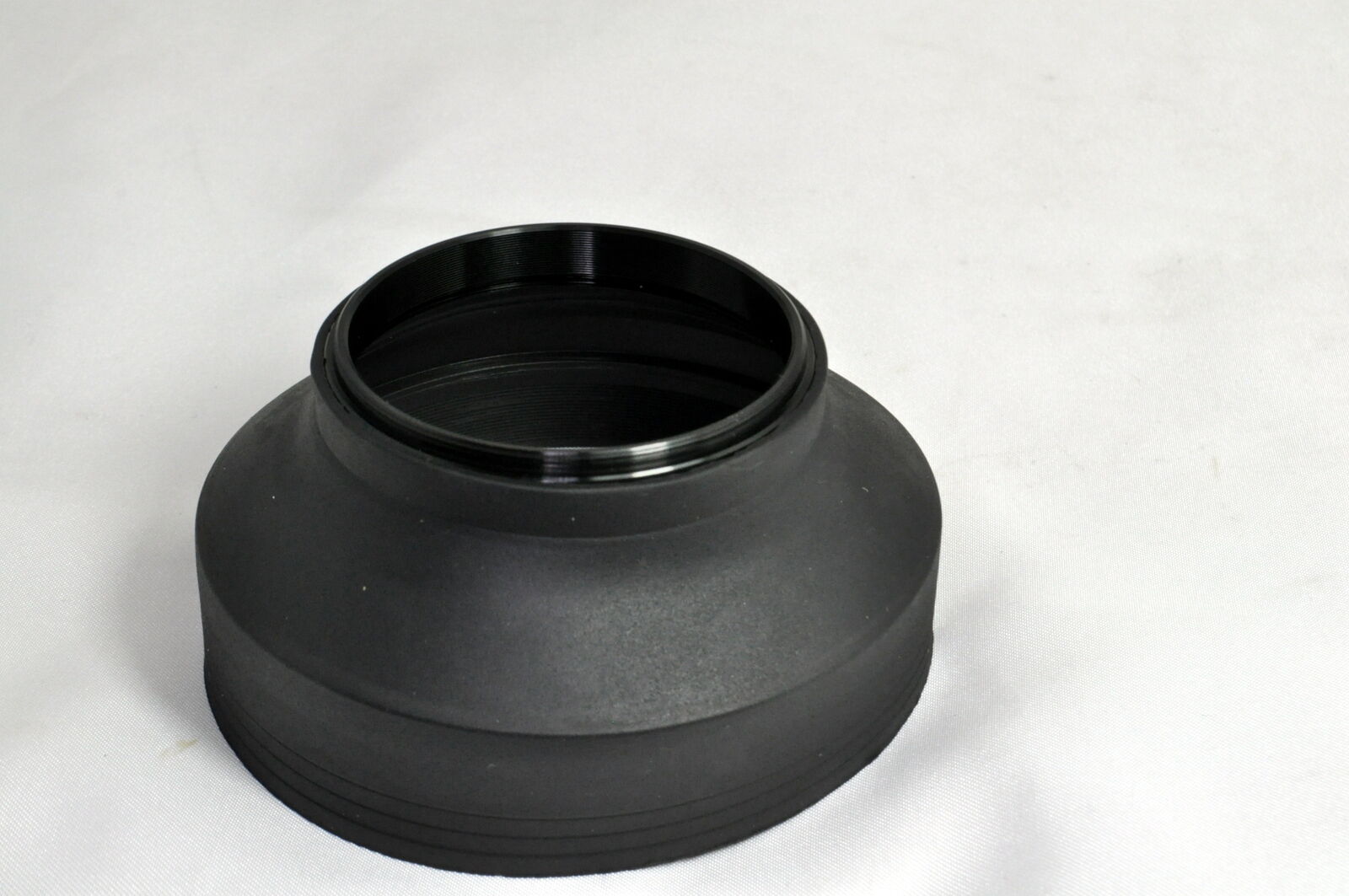 58mm Extendable/Collapsible Rubber lens Hood Shade Telephoto Screw on Type