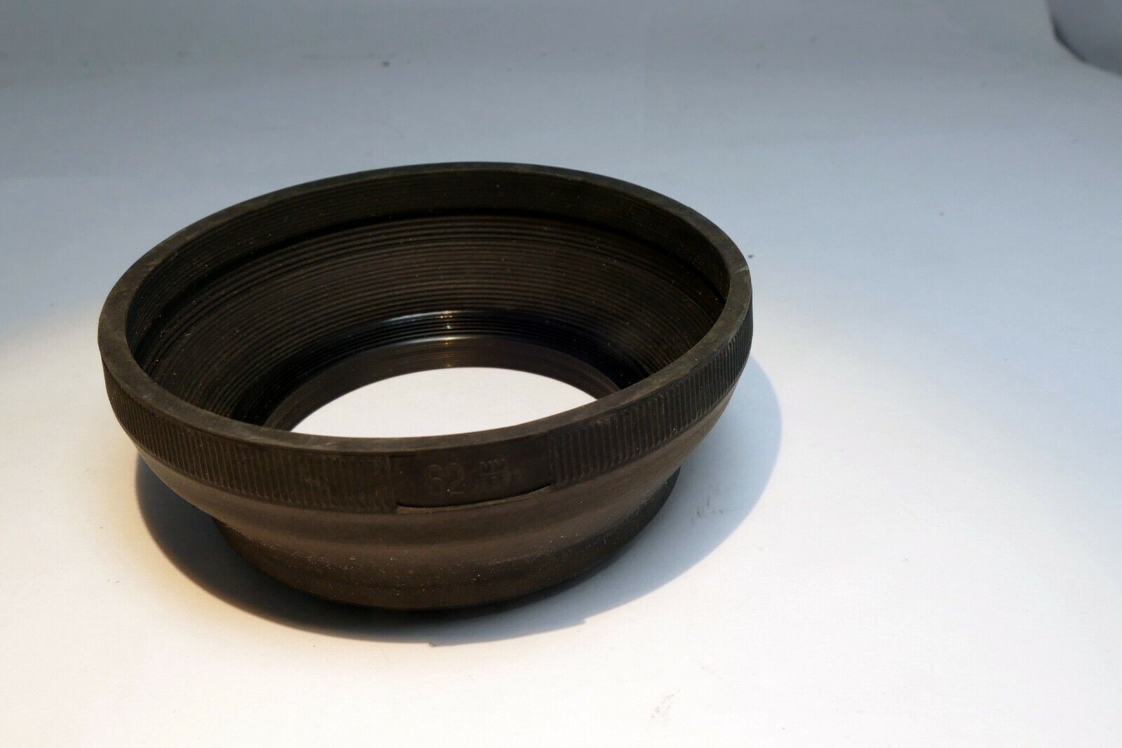62mm rubber Lens Hood Shade screw in for 70-210mm telephoto f4 zoom
