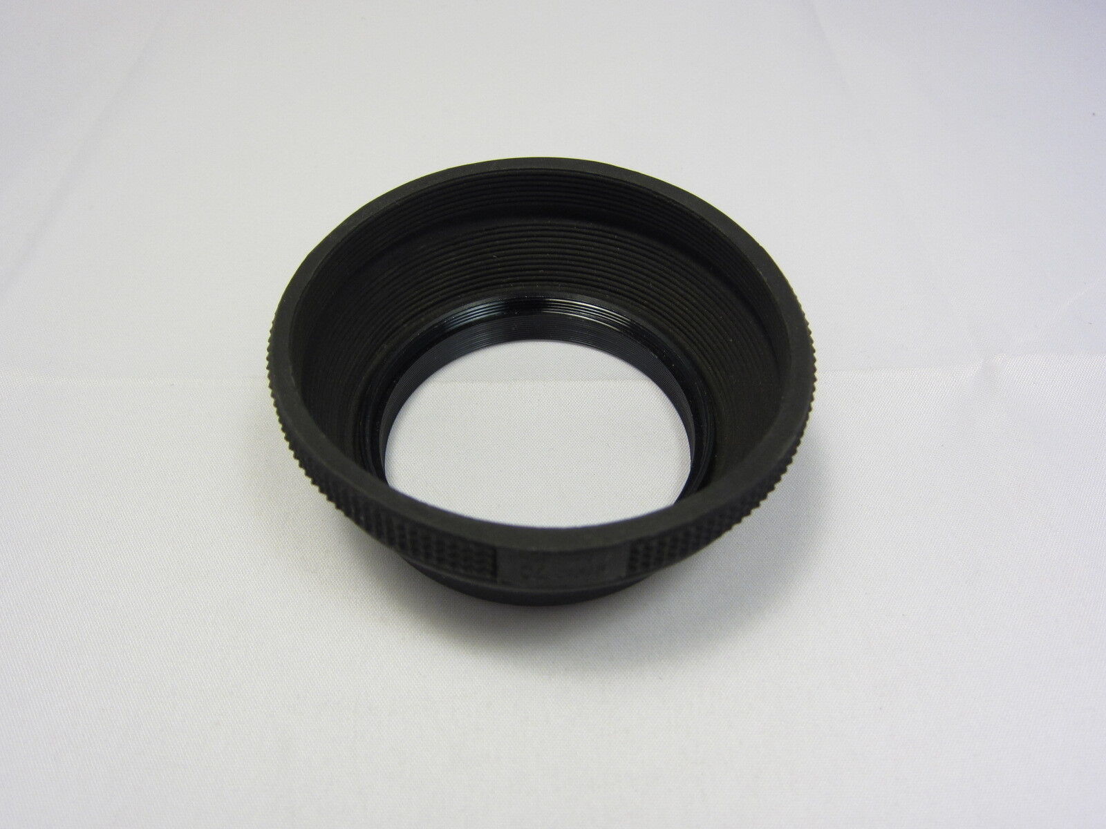Generic  52mm Screw in  Collapsible Rubber Lens Hood Made in Japan for 50mm f1.4