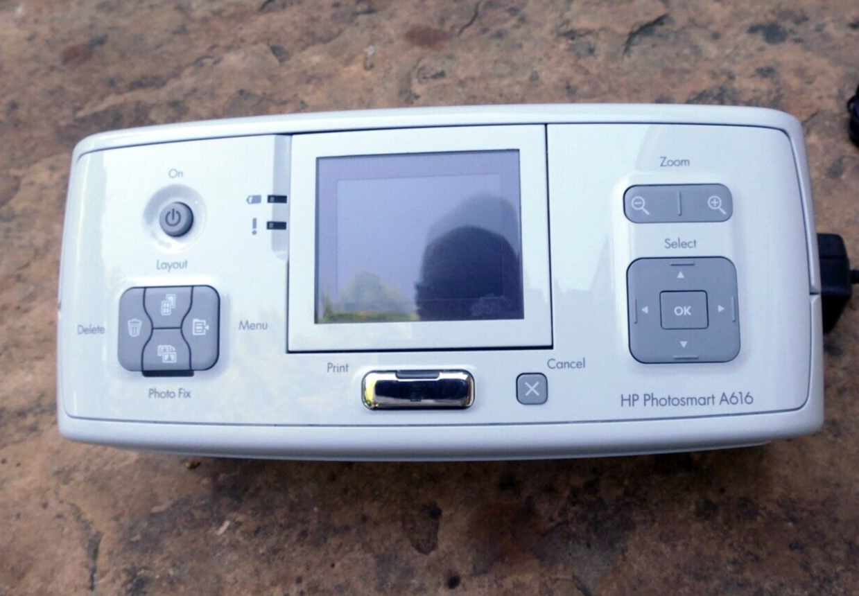 HP Photosmart A616 Digital Photo Inkjet Printer - AS IS - PARTS, missing charger