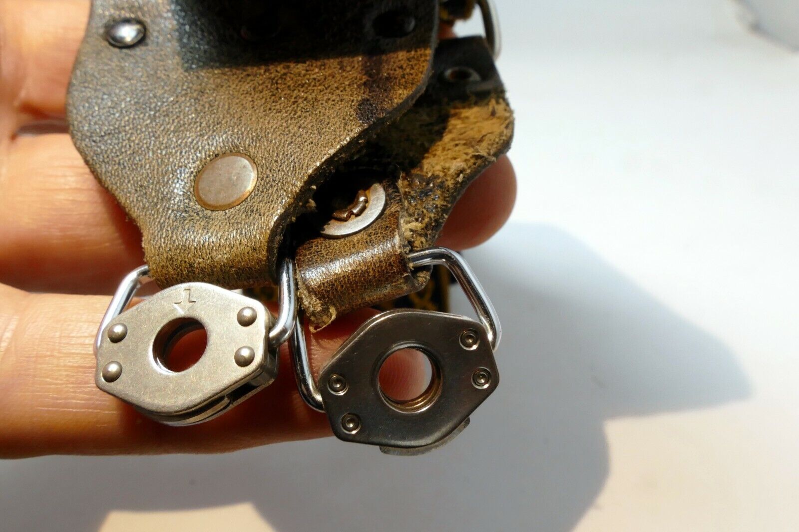 Hippy Style 40" Camera Neck Strap w/ metal ring Gold/Yellow/Black medium format